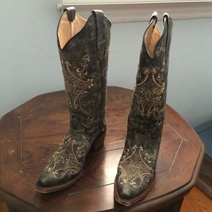 Cowboy boots